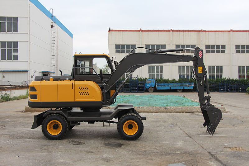 輪式挖掘機(jī)使用性能需求